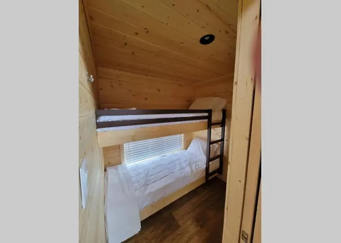 Chalet 077 Tiny Nr Grand Canyon South Rim Sleeps 8 *